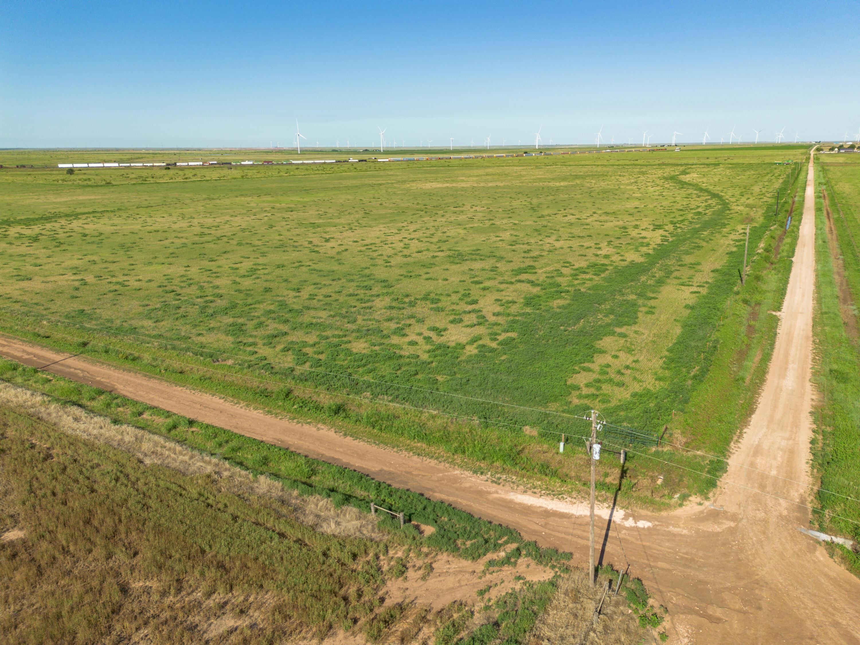 22 Boomer Place Claude, TX 79019 - Photo 10 of 28 a view of an ocean from a balcony