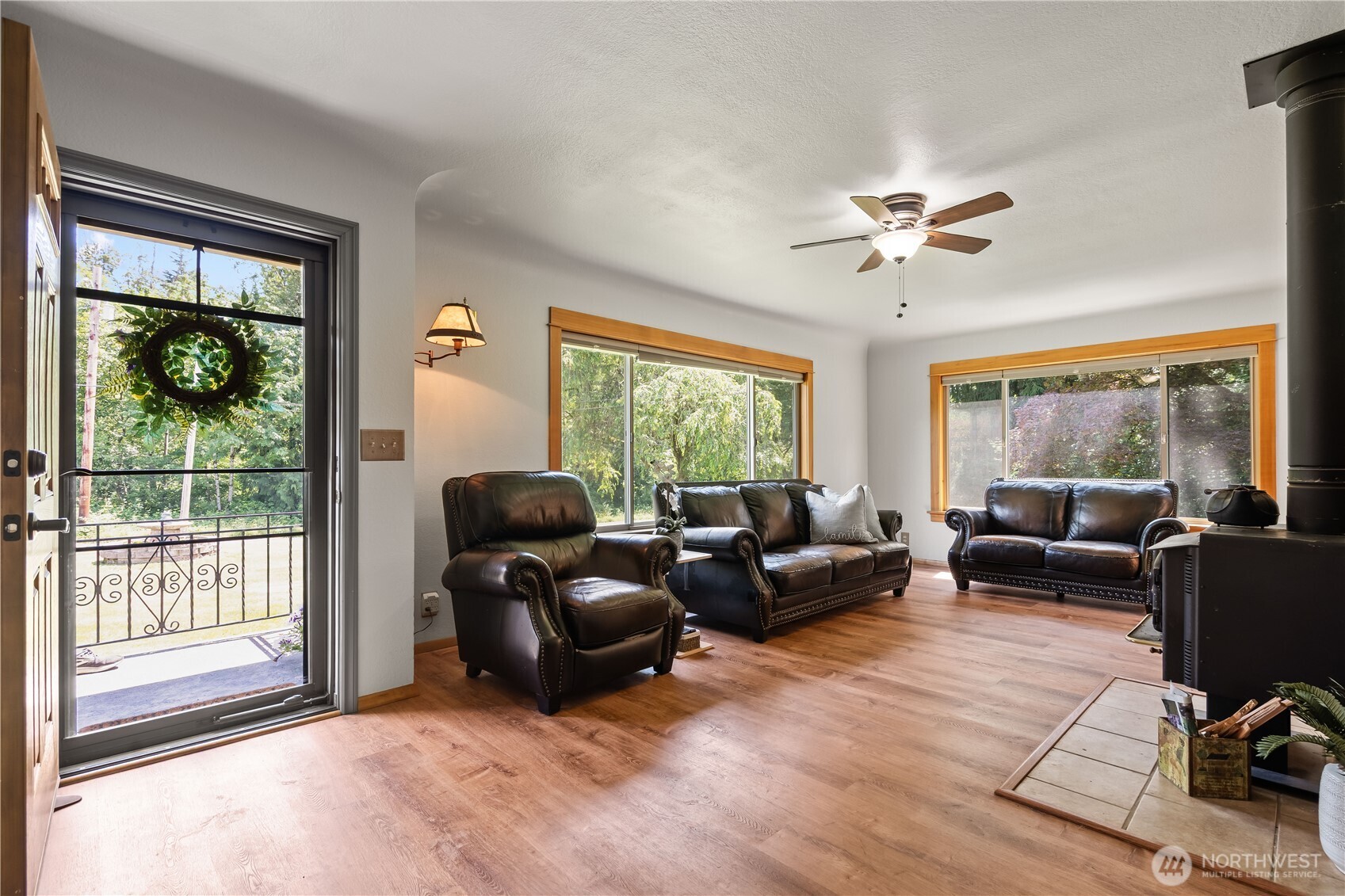 9281 Stein Road Custer, WA 98240 - Photo 4 of 38