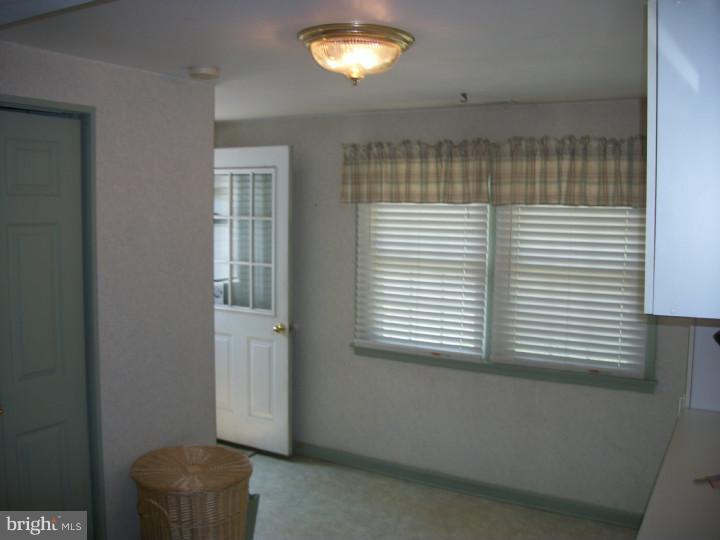 303 Sharpless Road Southampton, PA 18966 - Photo 2 of 25 Laundry Room
