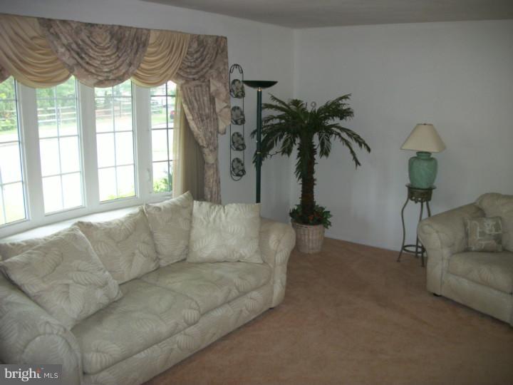 303 Sharpless Road Southampton, PA 18966 - Photo 25 of 25 Family Room
