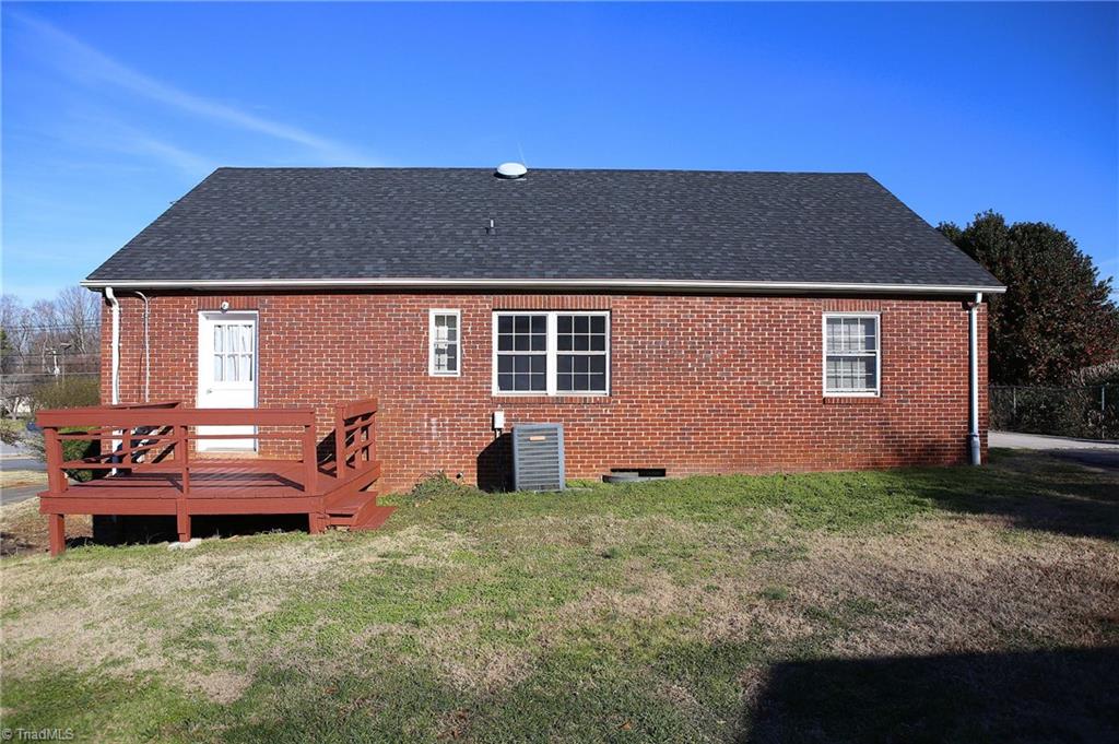 3565 Clemmons Road Clemmons, NC 27012 - Photo 6 of 29 Gallery Image 6