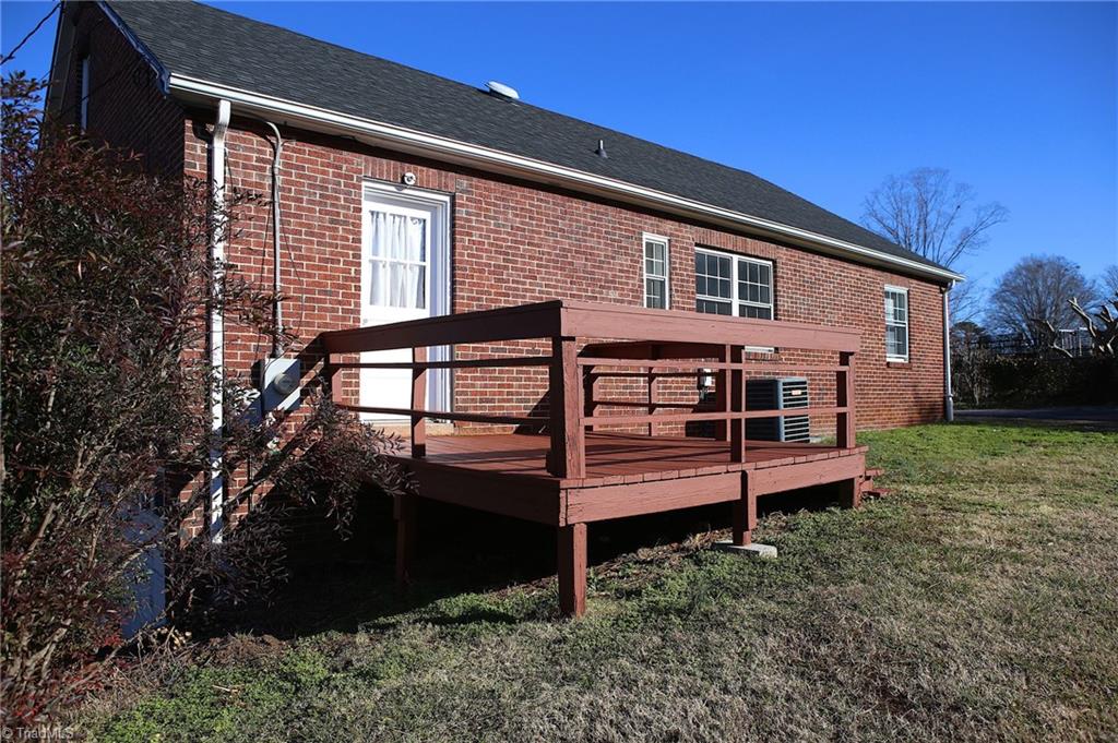 3565 Clemmons Road Clemmons, NC 27012 - Photo 8 of 29 Gallery Image 8