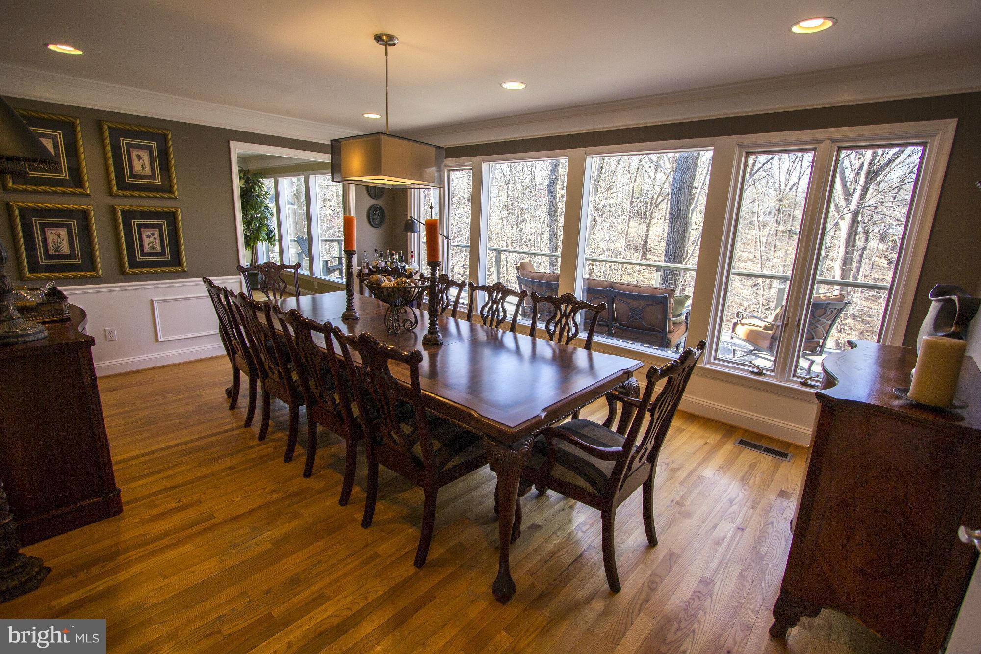 4060 Ridgeview Circle McLean, VA 22101 - Photo 3 of 30 Dining Room