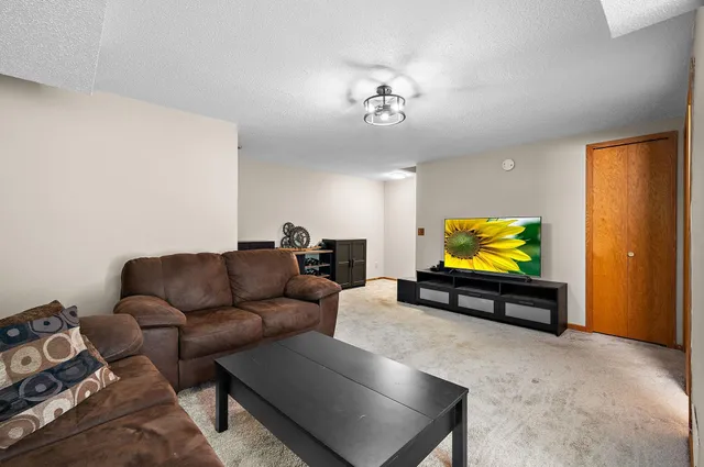 $335,000 | 16591 Terrey Pine Drive, Eden Prairie, MN 55347