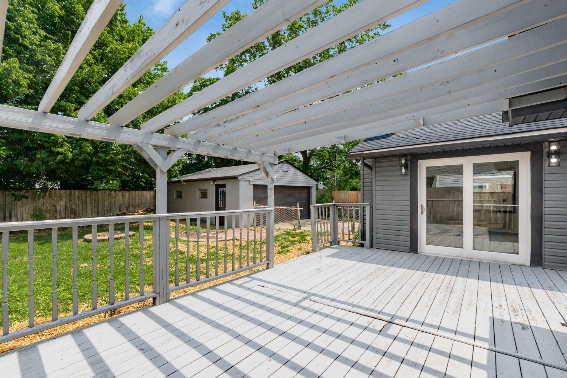 340 Danhurst Road Columbus, OH 43228 - Photo 47 of 49 041_d_h 340 Danhurst-1097_1_1