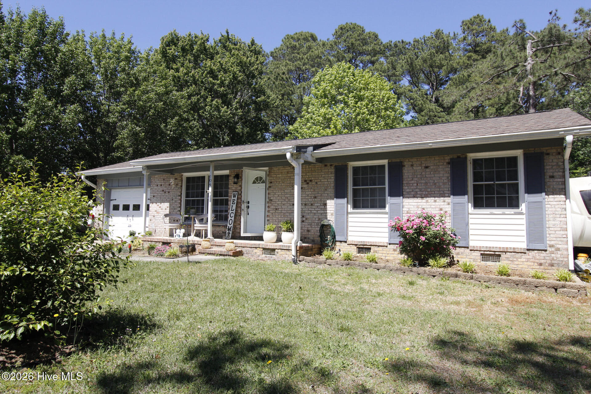 104 Pineview Road Jacksonville, NC 28546 - Photo 2 of 29 _MG_2029
