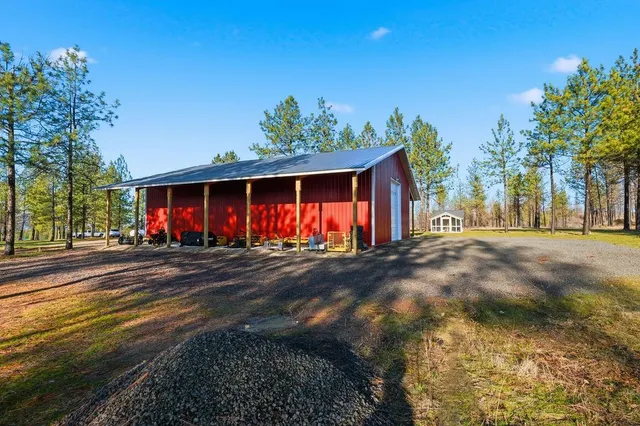 $775,000 | 14305 East Nelson Road, Elk, WA 99009