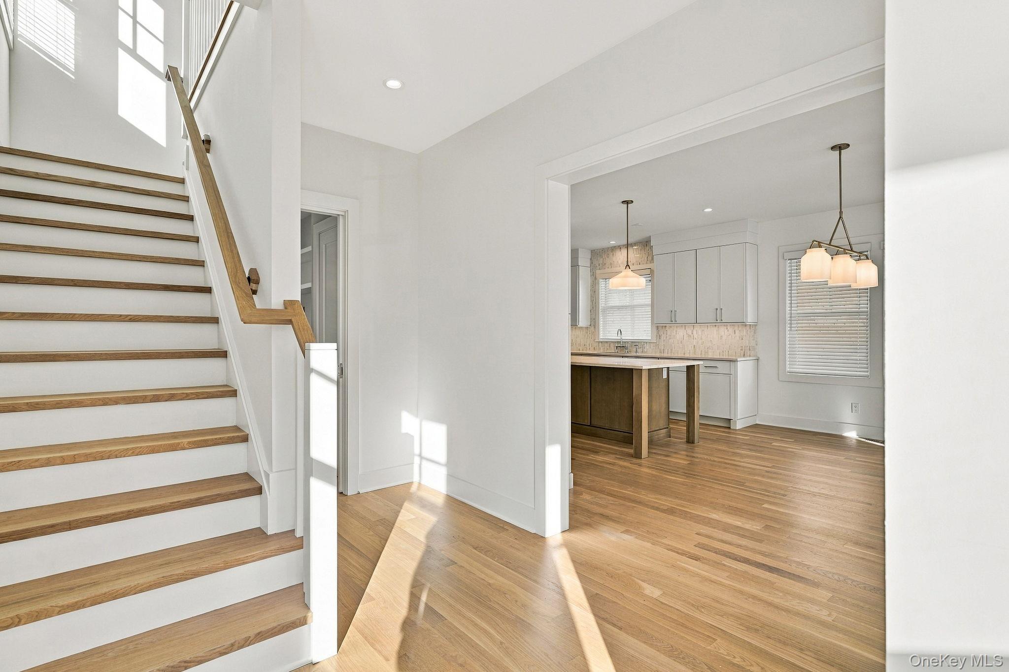 72 Orchard Avenue Rye, NY 10580 - Photo 4 of 40 entry