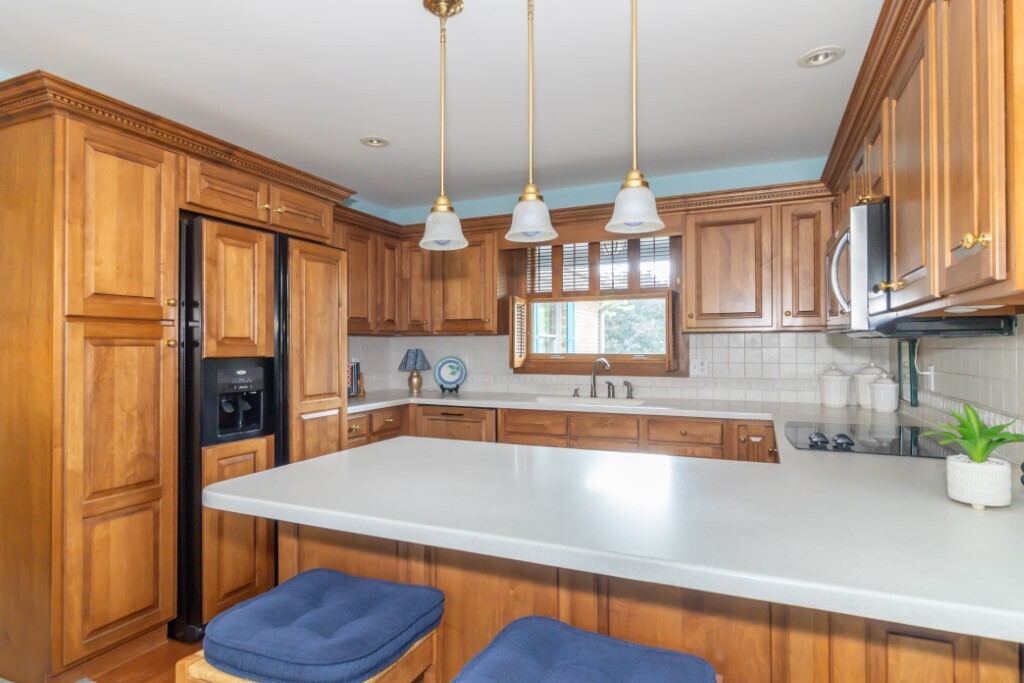 2095 Northeast Raintree Drive New Castle, IN 47362 - Photo 12 of 48 Gallery Image 12