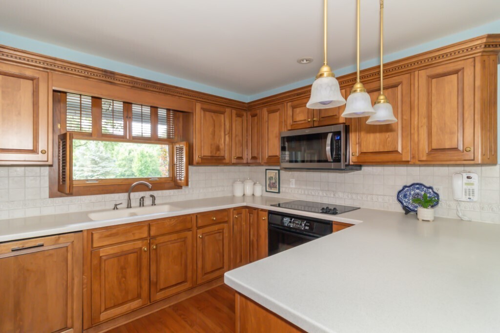 2095 Northeast Raintree Drive New Castle, IN 47362 - Photo 13 of 48 Gallery Image 13
