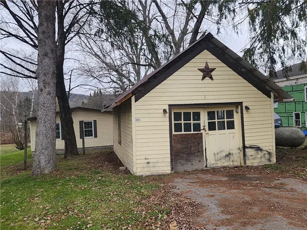 $60,000 | 3653 County Highway, Roseboom, NY 13450