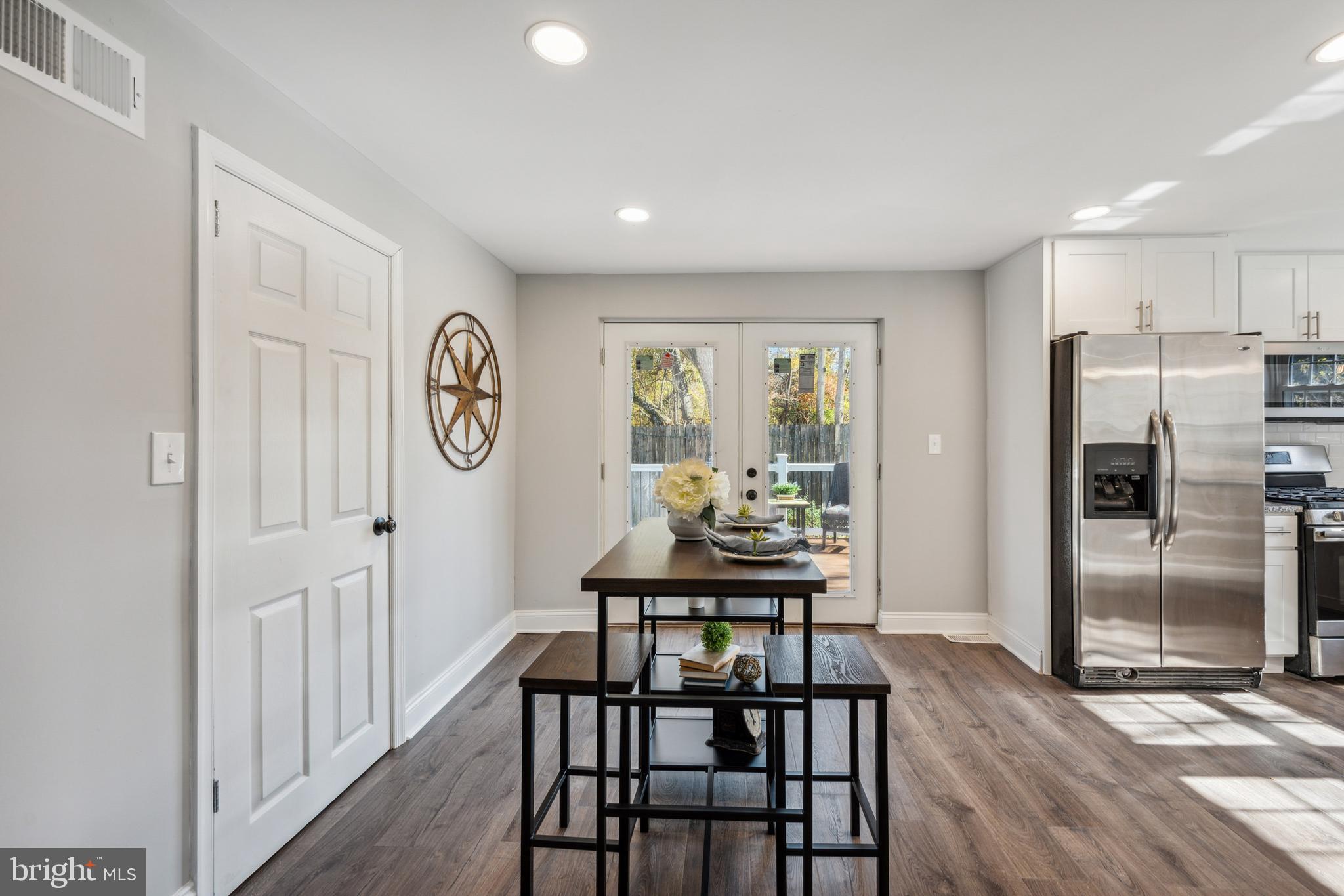 896 Boundary Road Woodbury, NJ 08096 - Photo 21 of 25 French doors off kitchen to deck