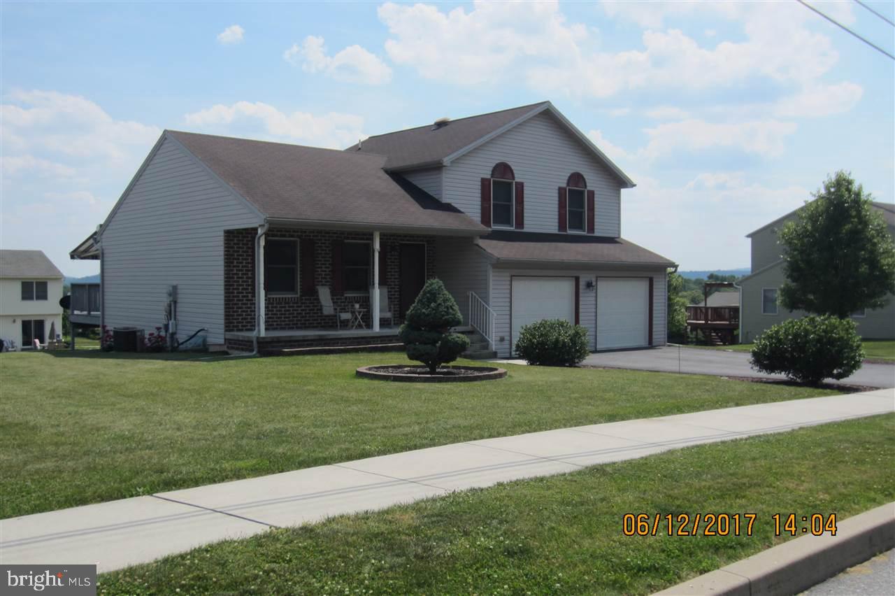 318 Big Spring Road Etters, PA 17319 - Photo 3 of 20 Gallery Image 3
