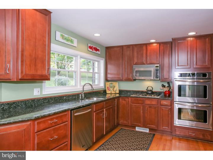 12 Walnut Ridge Road Wilmington, DE 19807 - Photo 6 of 24