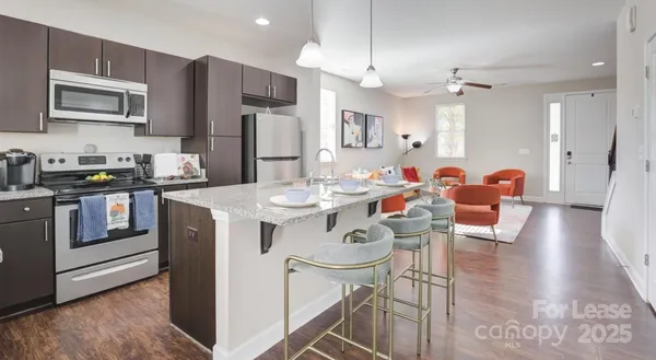 $2,677 | 10154 Enniscrone Road, Unit CALHOUN, Pineville, NC 28134