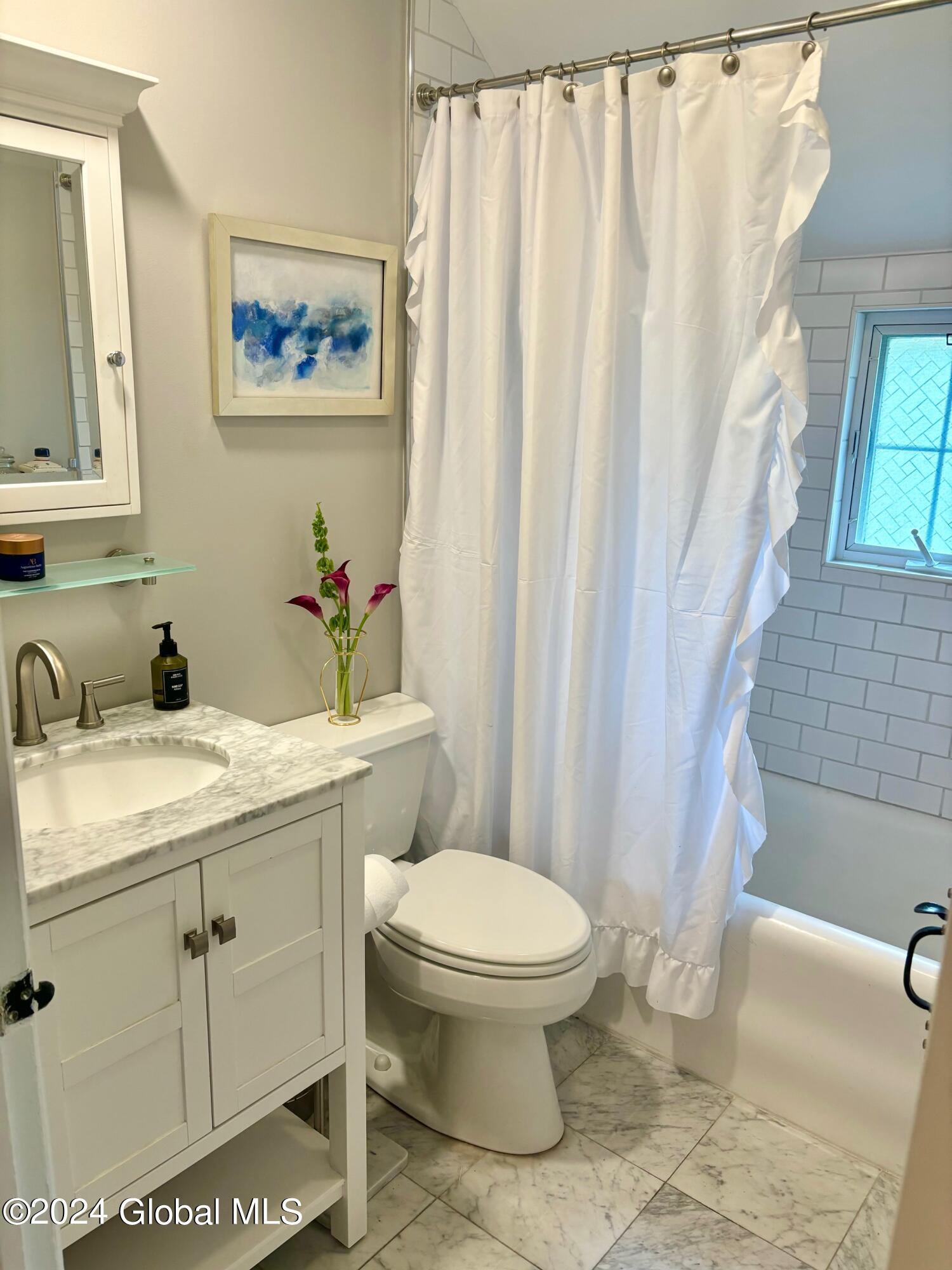 306 Osborne Road Colonie, NY 12211 - Photo 26 of 45 guest bath