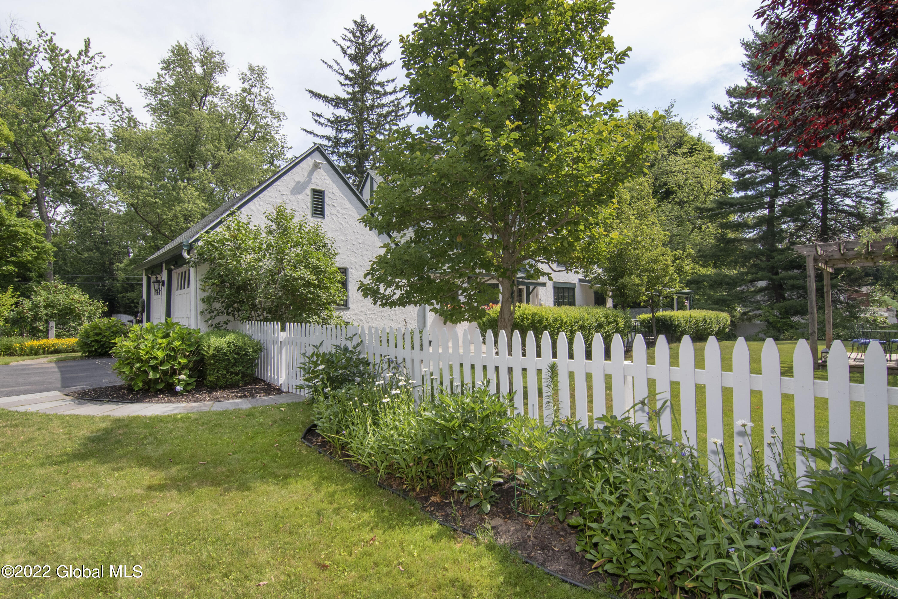 306 Osborne Road Colonie, NY 12211 - Photo 29 of 45 CRG_3544