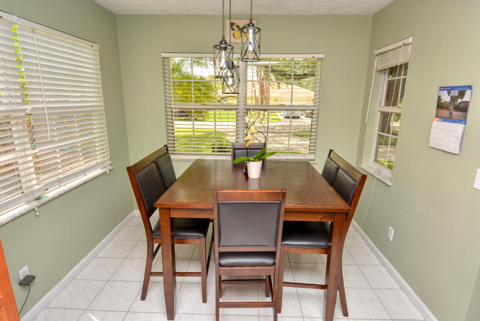 379 Southwest Harbor Street Stuart, FL 34997 - Photo 11 of 50 DINING