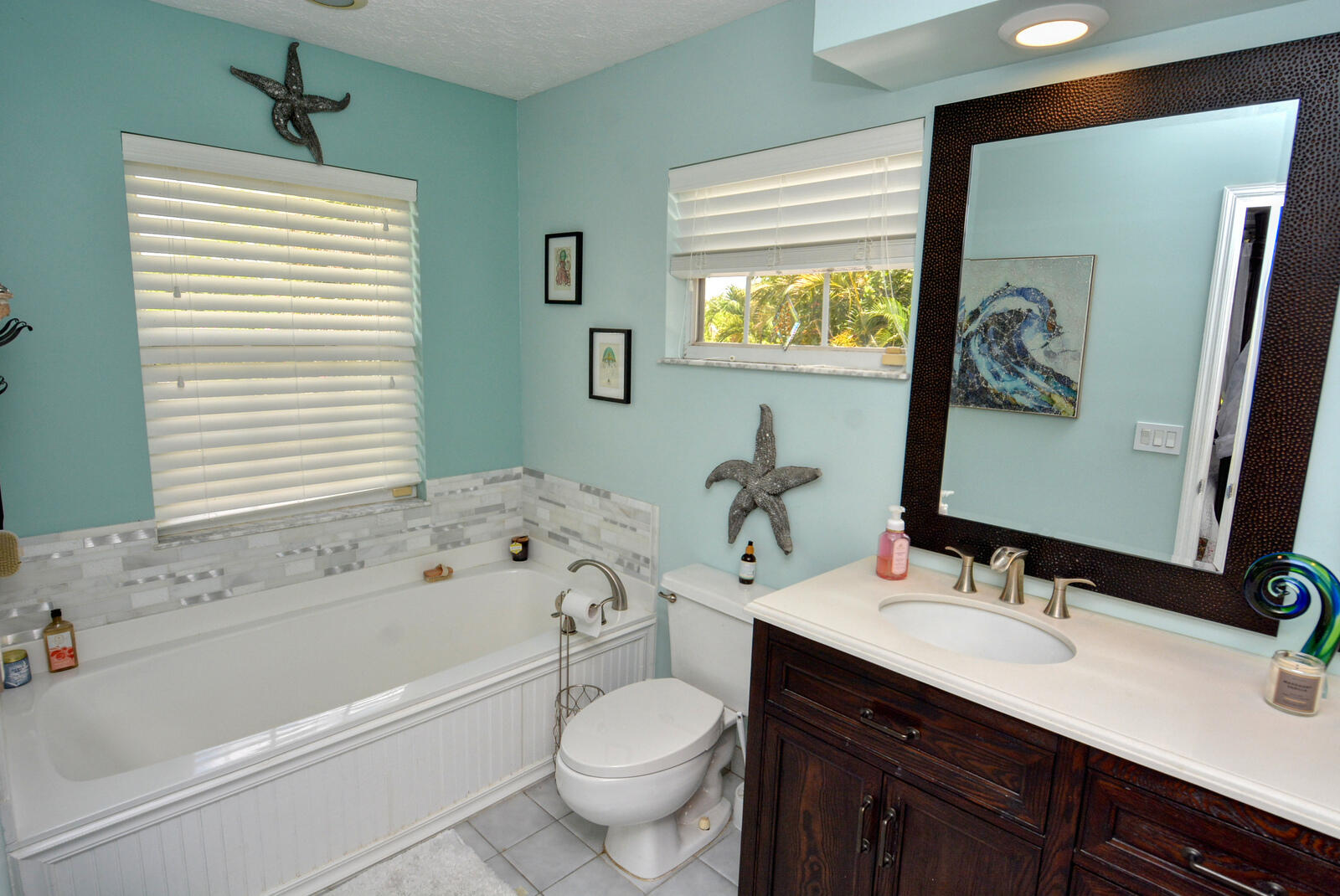 379 Southwest Harbor Street Stuart, FL 34997 - Photo 20 of 50 MASTER BATH