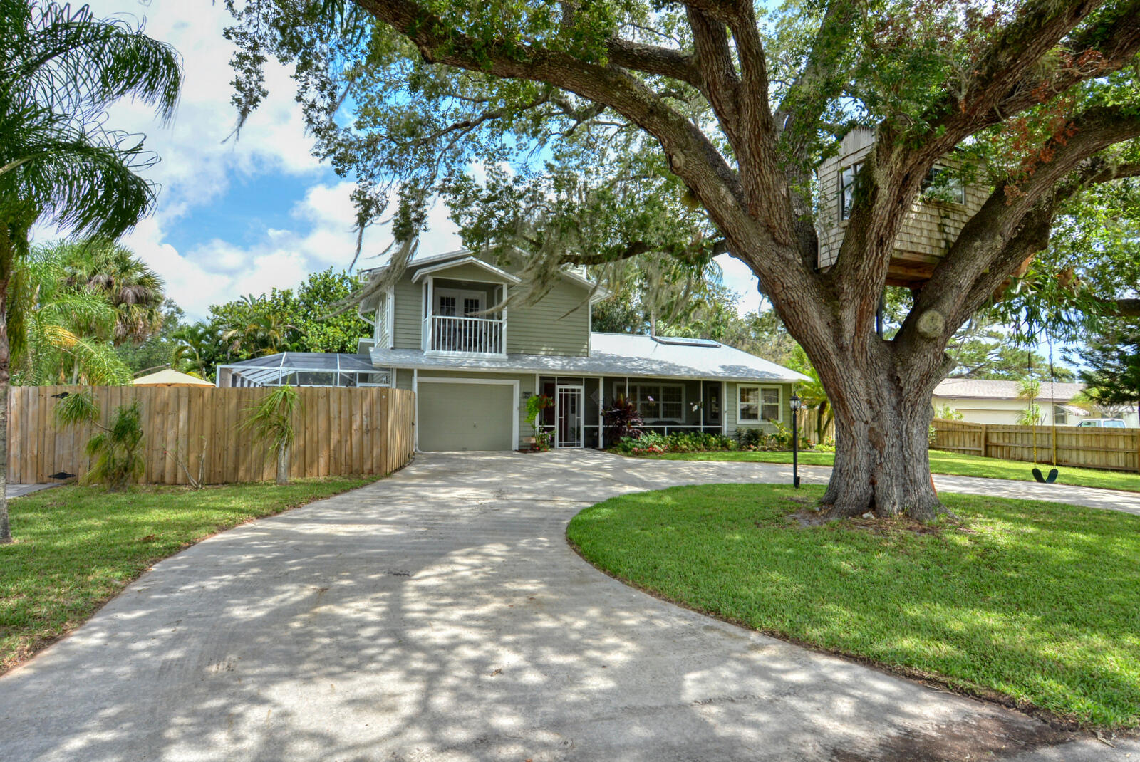 379 Southwest Harbor Street Stuart, FL 34997 - Photo 3 of 50 Front