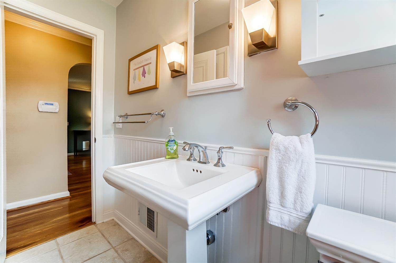 2981 West Galbraith Road Cincinnati, OH 45239 - Photo 21 of 49 Gallery Image 21
