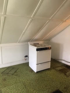 3343 West 64th Place Chicago, IL 60629 - Photo 14 of 22 a utility room with cabinets