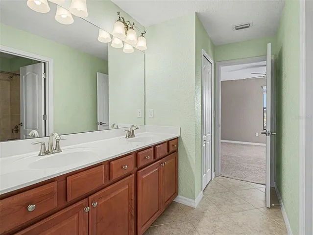 $625,000 | 6467 Willowshire Way, Bradenton, FL 34212