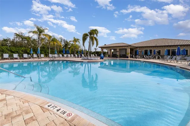 $625,000 | 6467 Willowshire Way, Bradenton, FL 34212