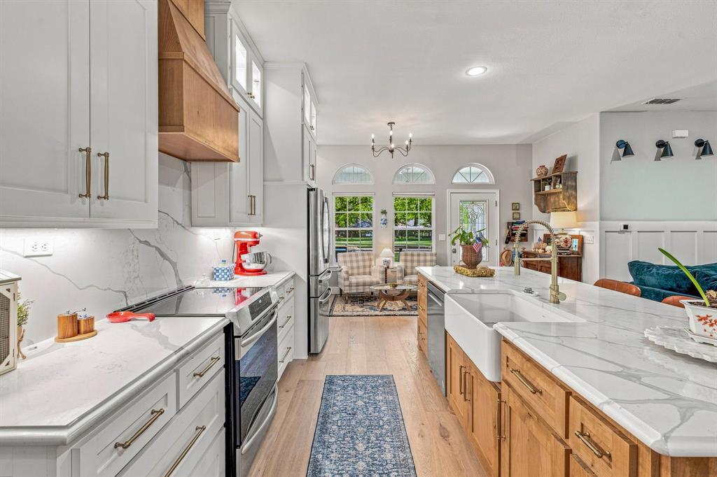330 Rambling Oaks Road Graham, TX 76450 - Photo 6 of 34 Gallery Image 6