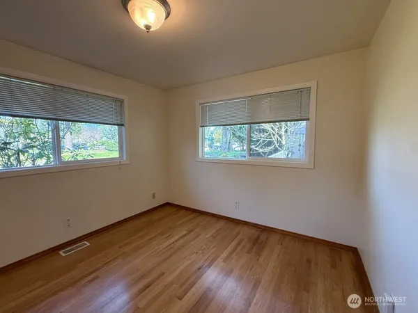 $3,500 | 8328 200th Street Southwest, Edmonds, WA 98026