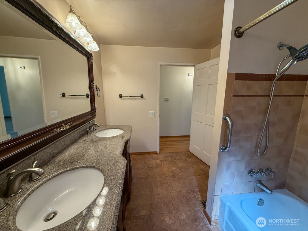 8328 200th Street Southwest Edmonds, WA 98026 - Photo 20 of 23