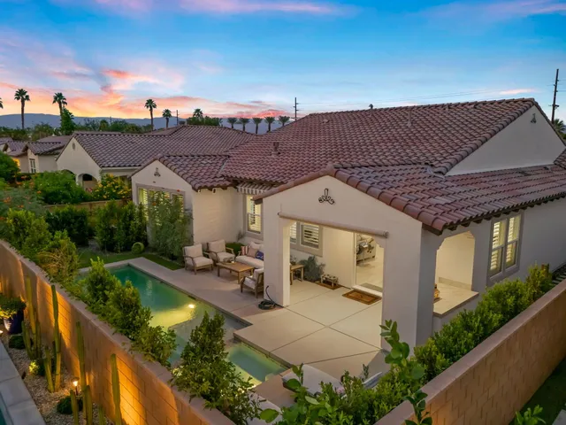 $995,000 | 51833 Via Santero, La Quinta, CA 92253