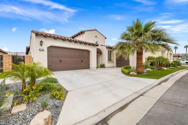 $995,000 | 51833 Via Santero, La Quinta, CA 92253