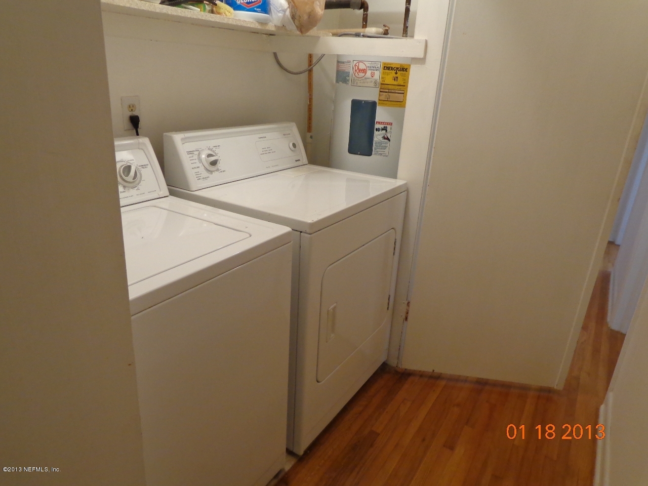 5535 Edmar Road Jacksonville, FL 32277 - Photo 25 of 29 Laundry closet