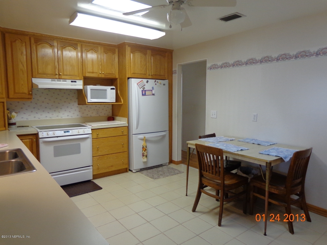 5535 Edmar Road Jacksonville, FL 32277 - Photo 4 of 29 Kitchen