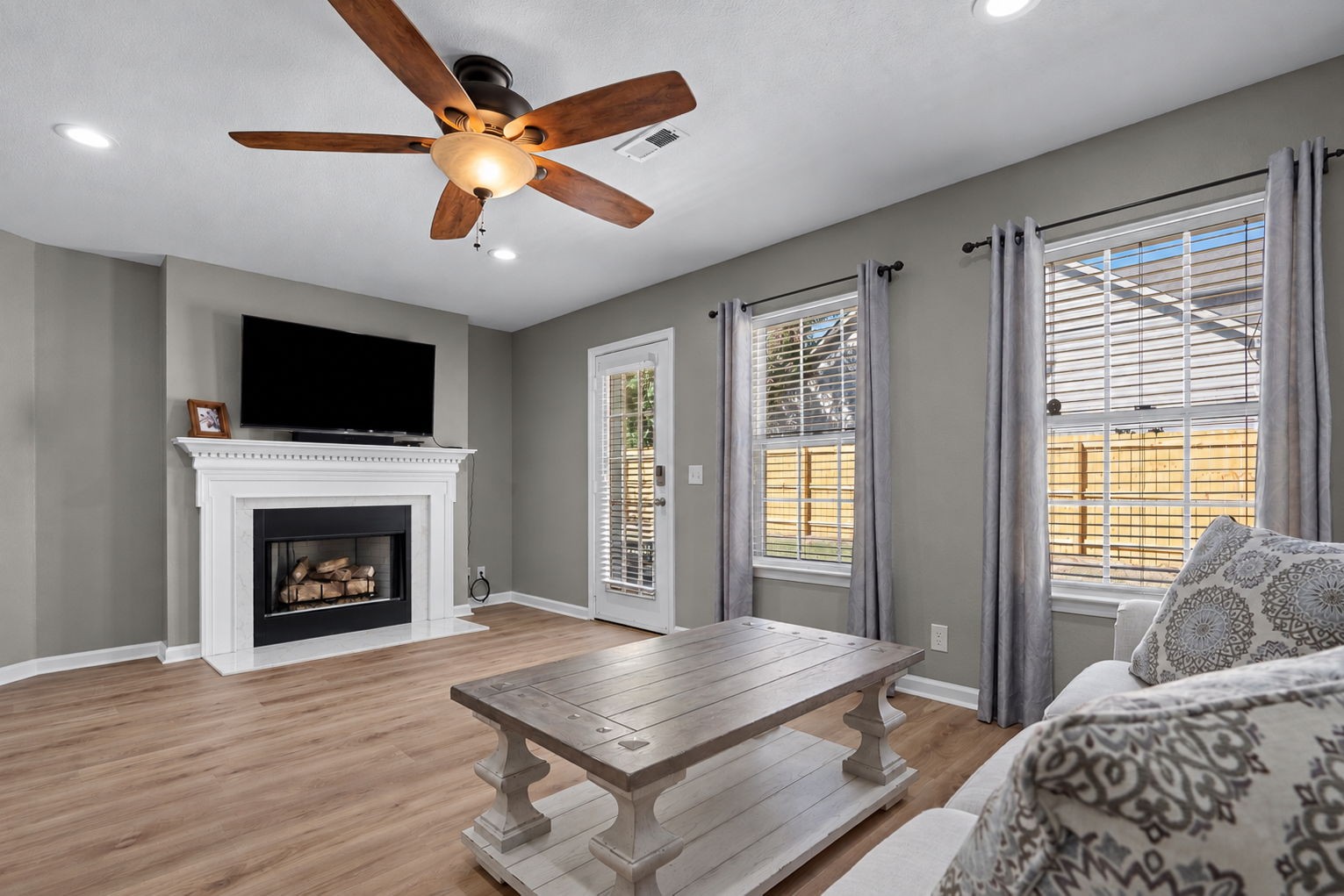2163 Spring Hill Circle Spring Hill, TN 37174 - Photo 26 of 44 Gallery Image 26