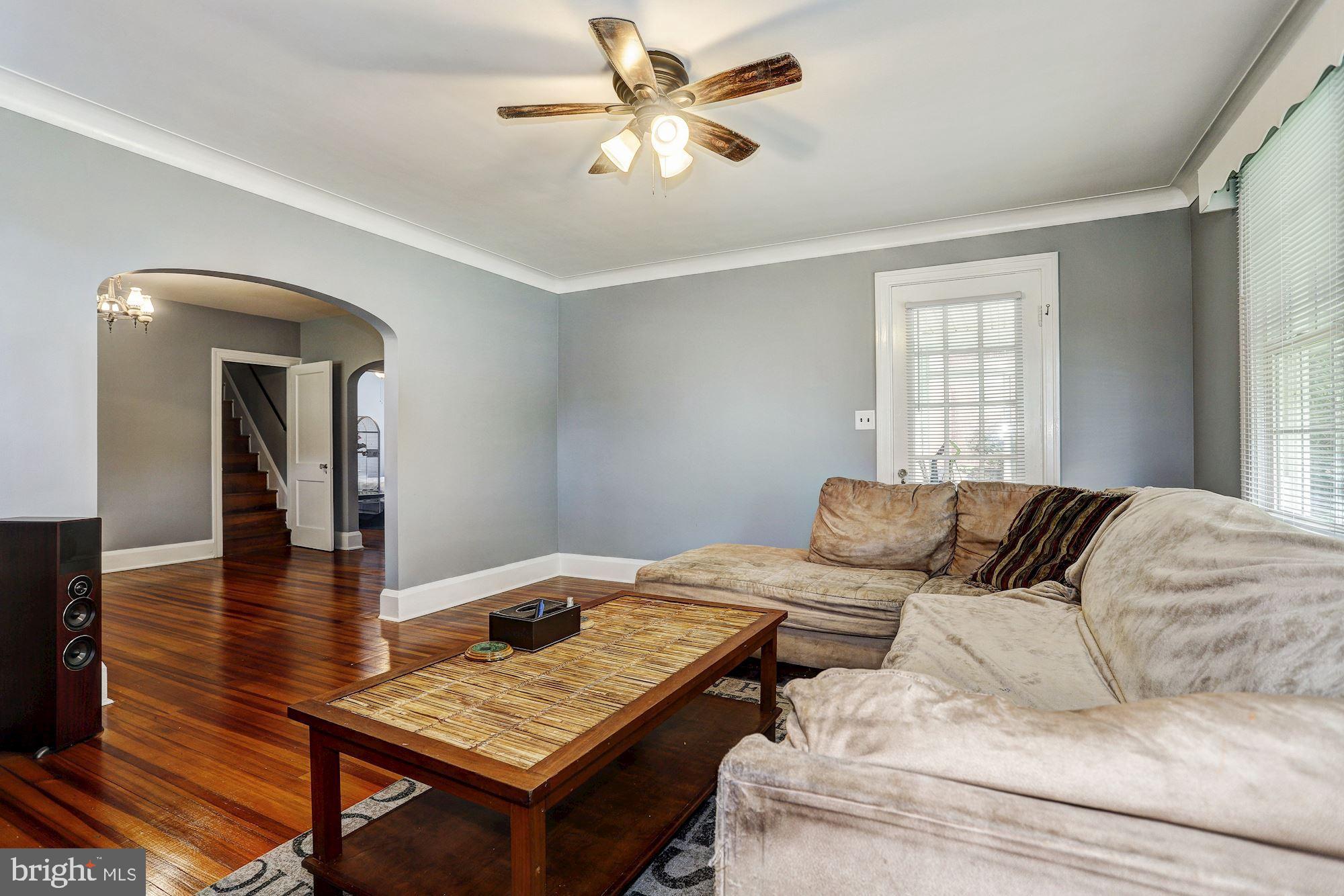 354 Ridge Road Westminster, MD 21157 - Photo 4 of 32 Living Room | Arched Doorways