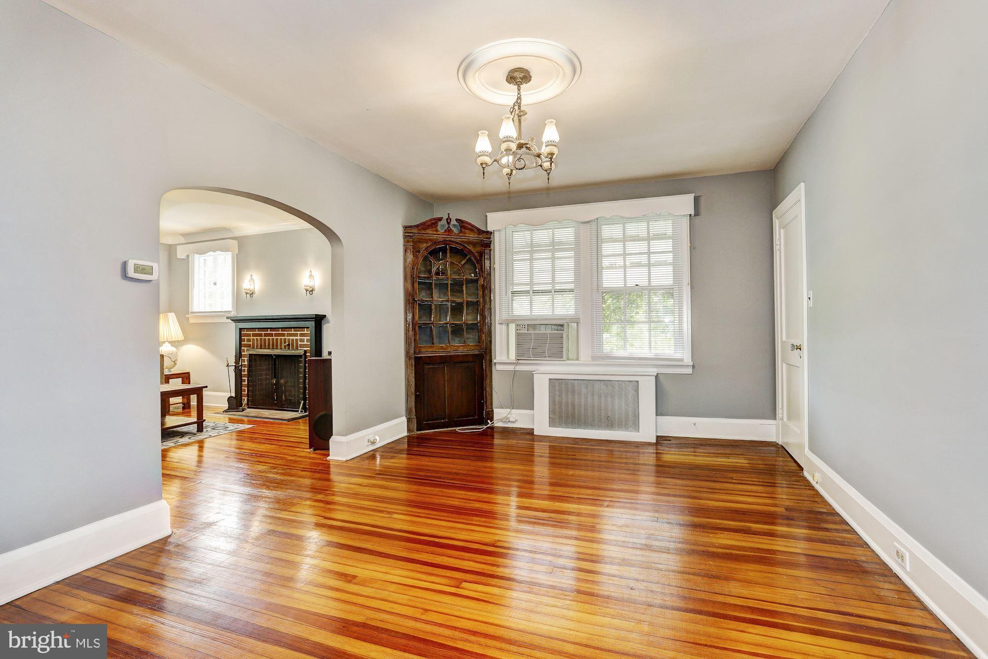 354 Ridge Road Westminster, MD 21157 - Photo 6 of 32 Dining Room