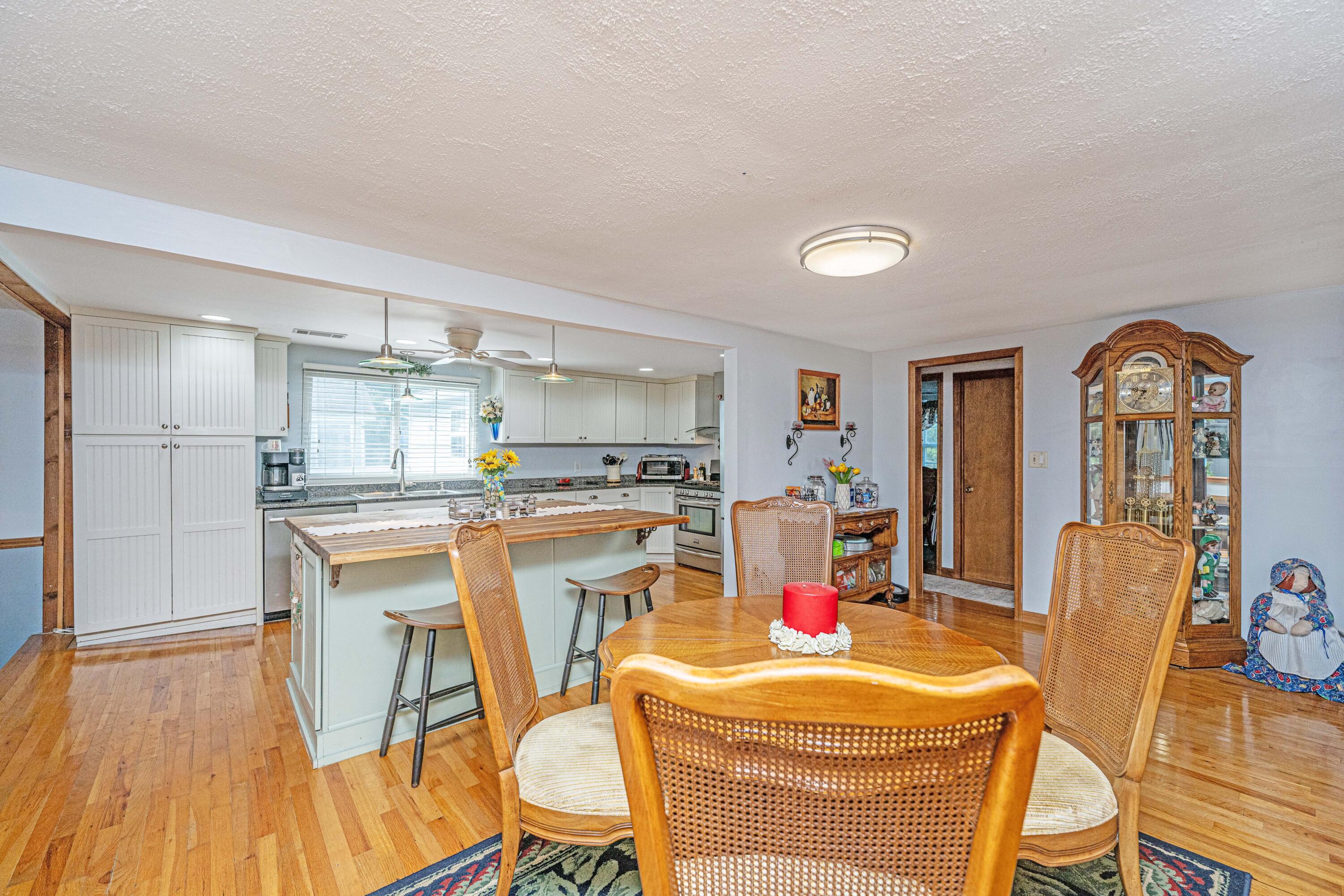 1014 Wilhite Drive Ladson, SC 29456 - Photo 14 of 53 1014WilhiteDr022