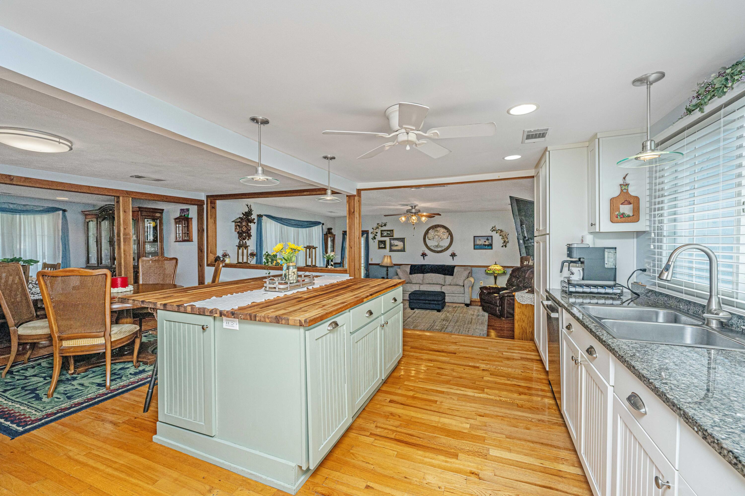 1014 Wilhite Drive Ladson, SC 29456 - Photo 19 of 53 1014WilhiteDr017