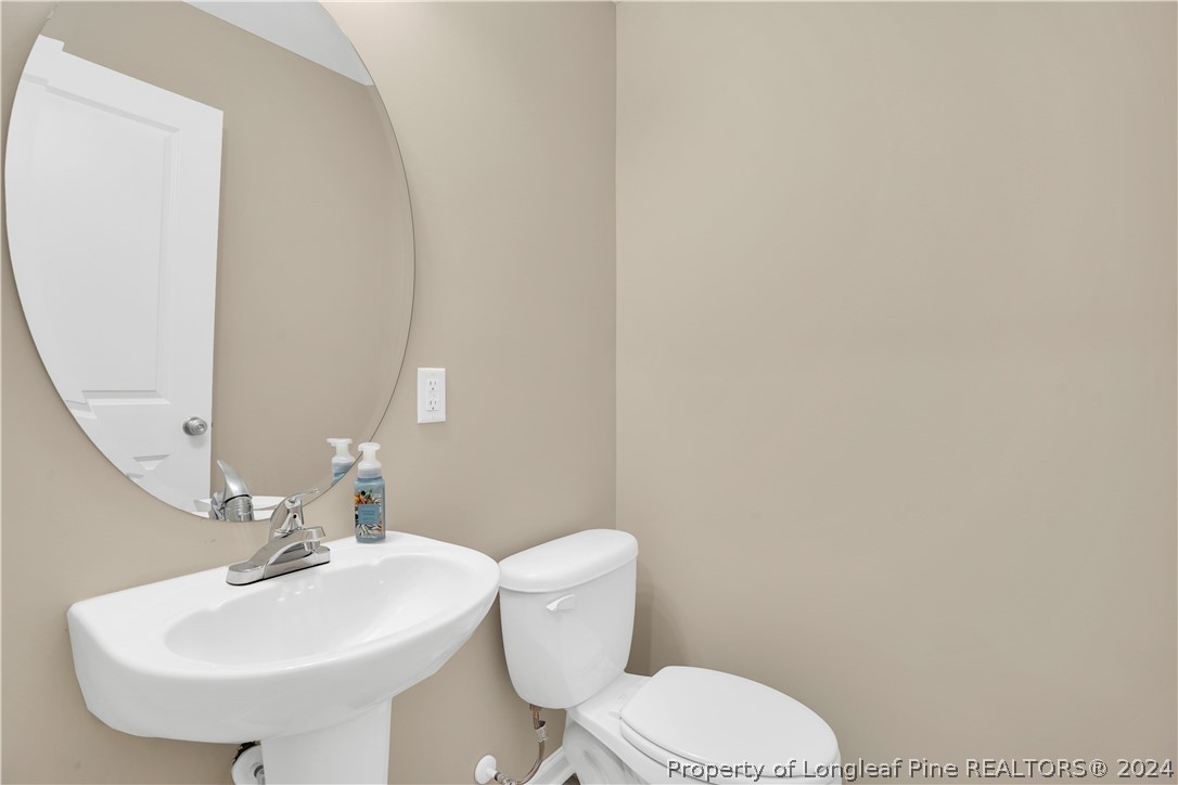 3036 Cricket Road Fayetteville, NC 28306 - Photo 15 of 31 Gallery Image 15