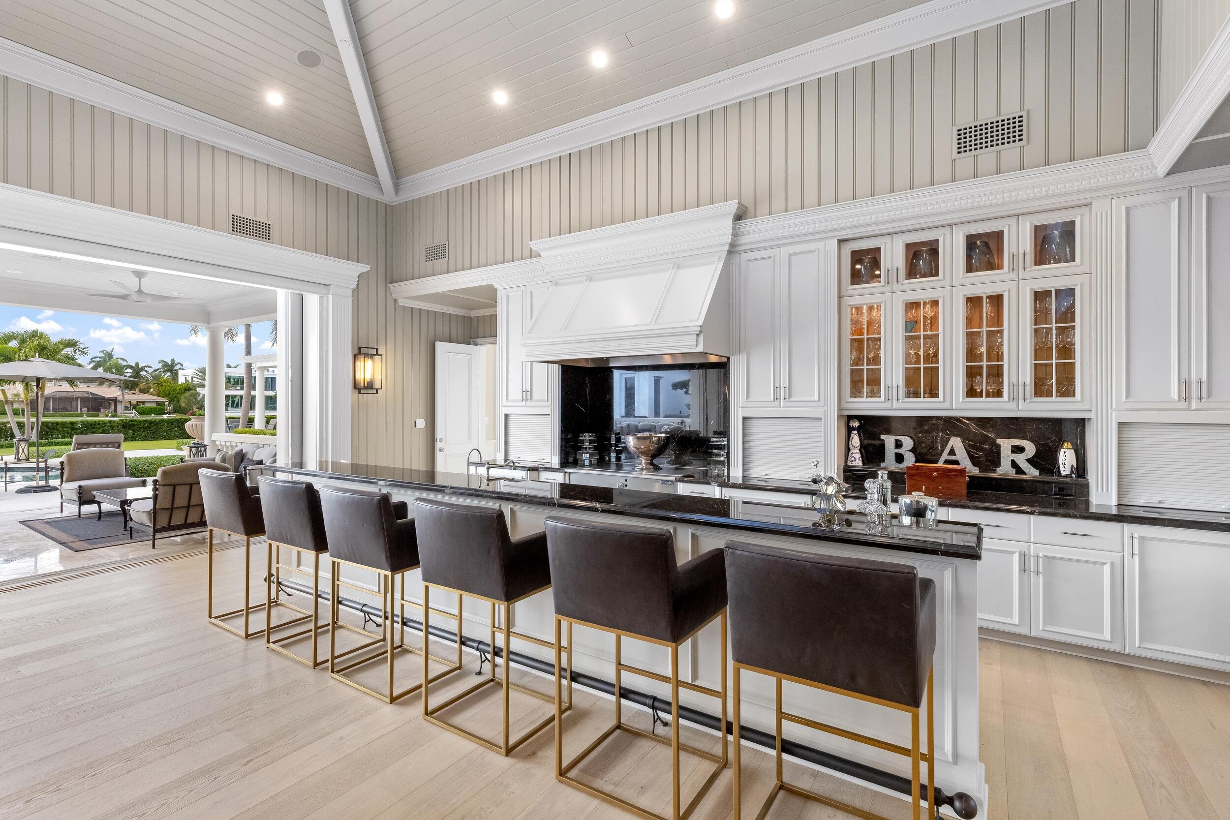 2989 Spanish River Road Boca Raton, FL 33432 - Photo 34 of 130 Lounge 1