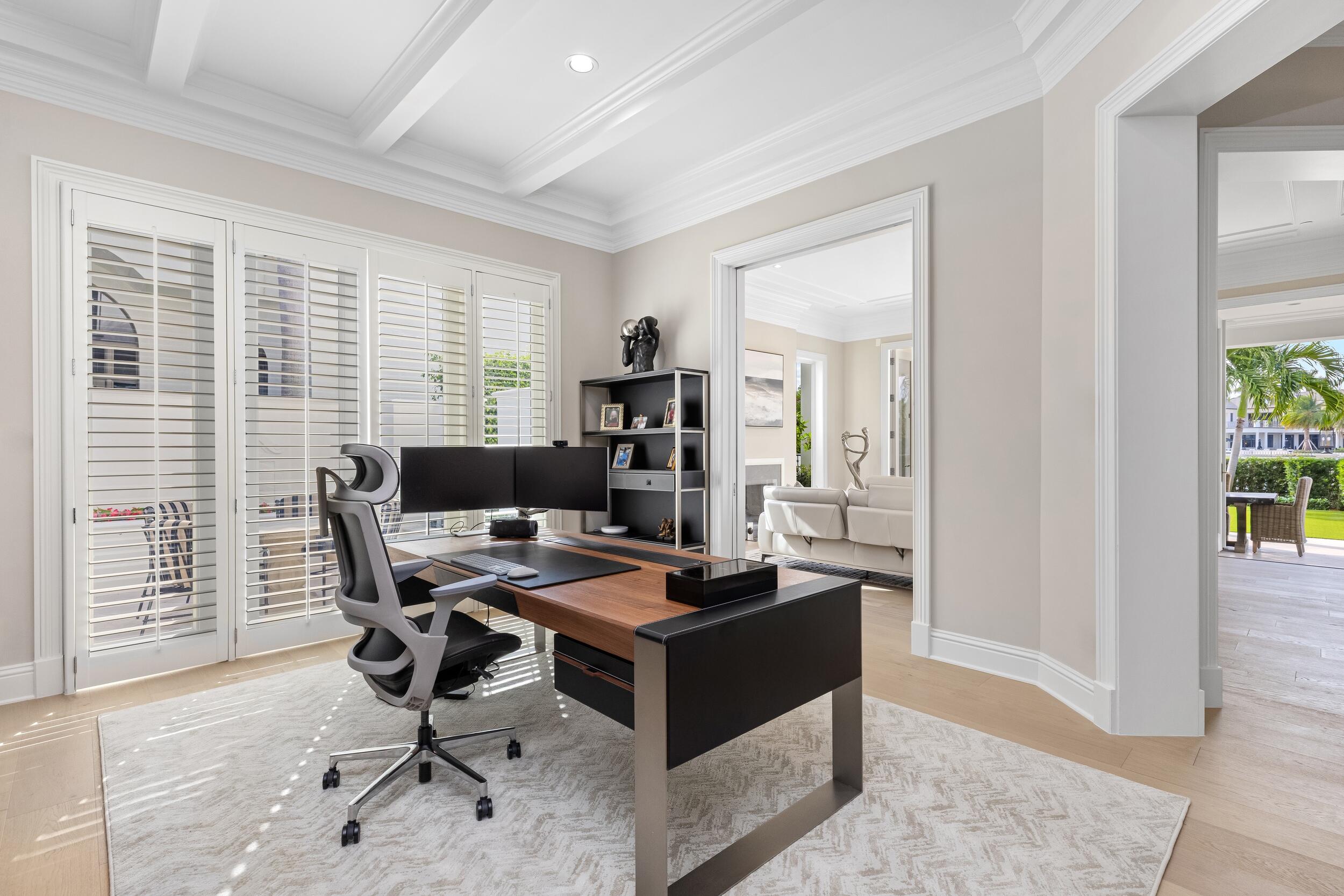 2989 Spanish River Road Boca Raton, FL 33432 - Photo 61 of 130 a workspace with furniture and a window