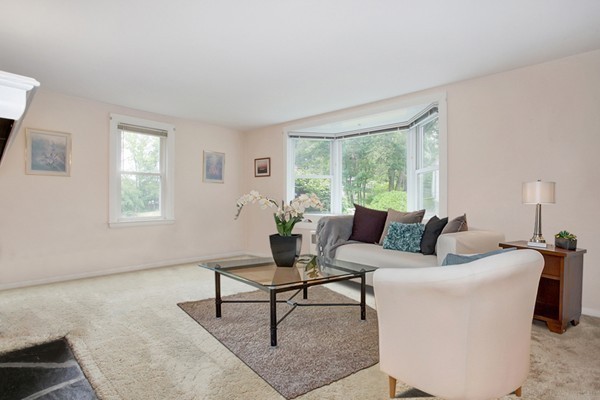 2 Rodney Road Bedford, MA 01730 - Photo 11 of 26 Gallery Image 11