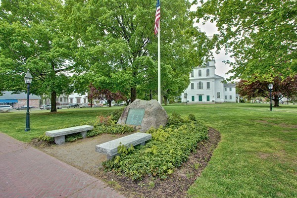 2 Rodney Road Bedford, MA 01730 - Photo 22 of 26 Gallery Image 22