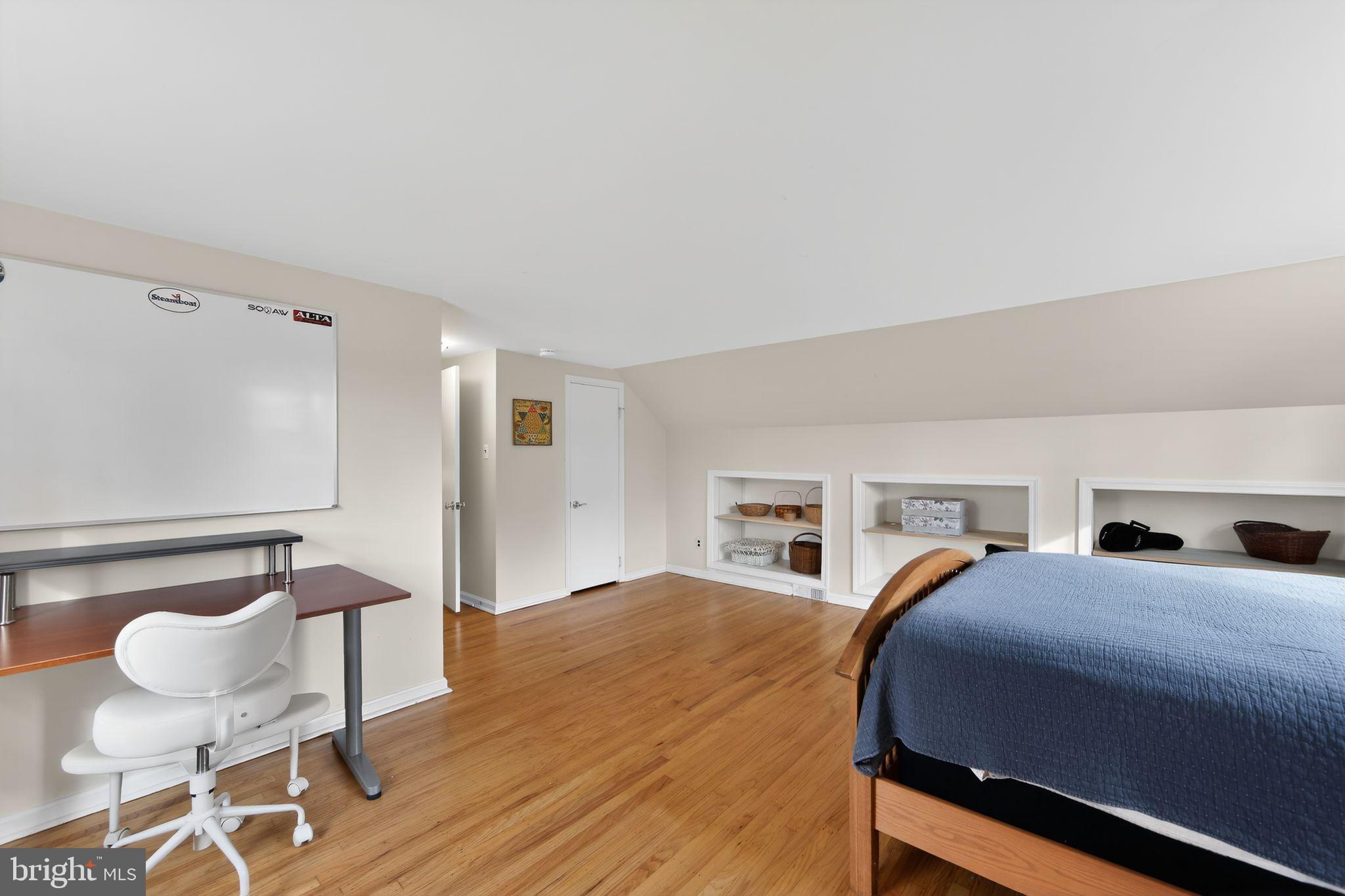 850 Farragut Road Berwyn, PA 19312 - Photo 30 of 37 Bedroom #4 on Upper Level