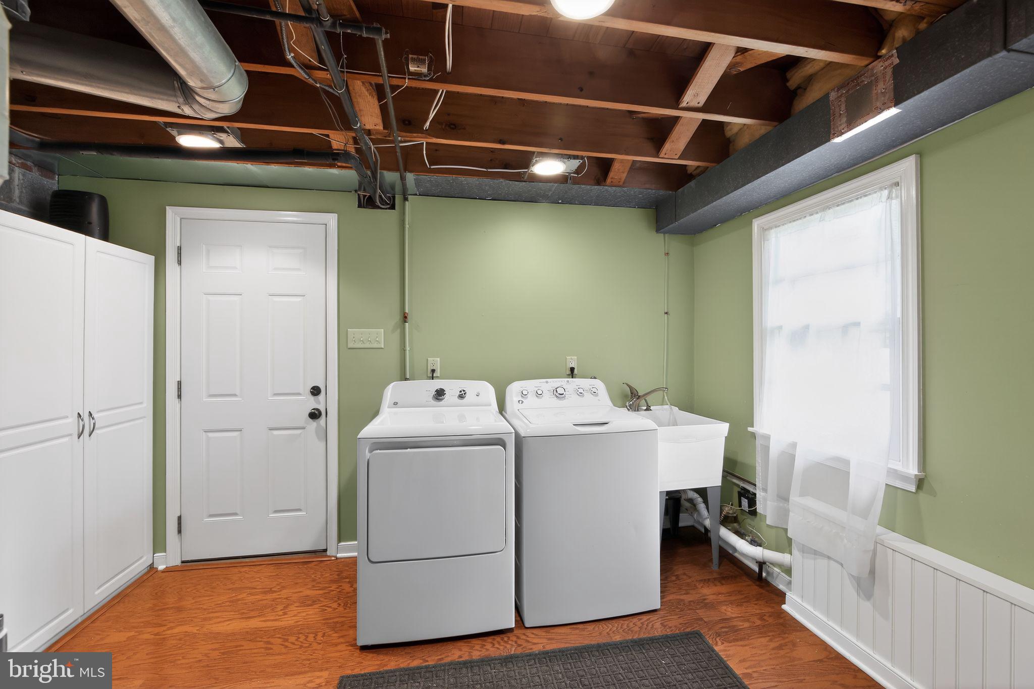 850 Farragut Road Berwyn, PA 19312 - Photo 33 of 37 Laundry Room