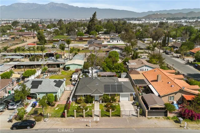 $599,999 | 10517 50th Street, Jurupa Valley, CA 91752