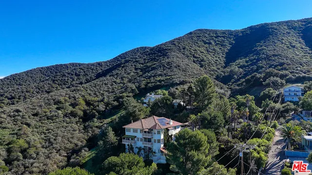 $14,495 | 456 McKnight Road, Newbury Park, CA 91320