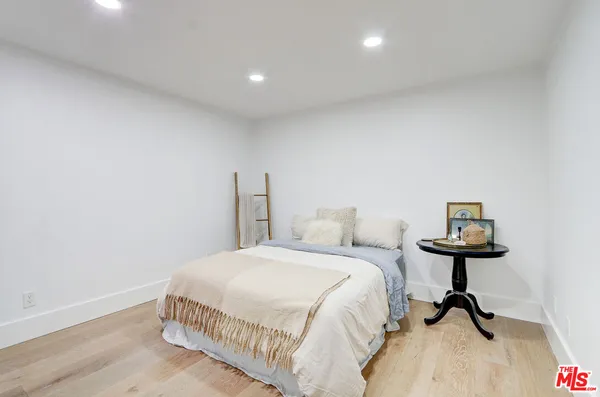 $14,495 | 456 McKnight Road, Newbury Park, CA 91320